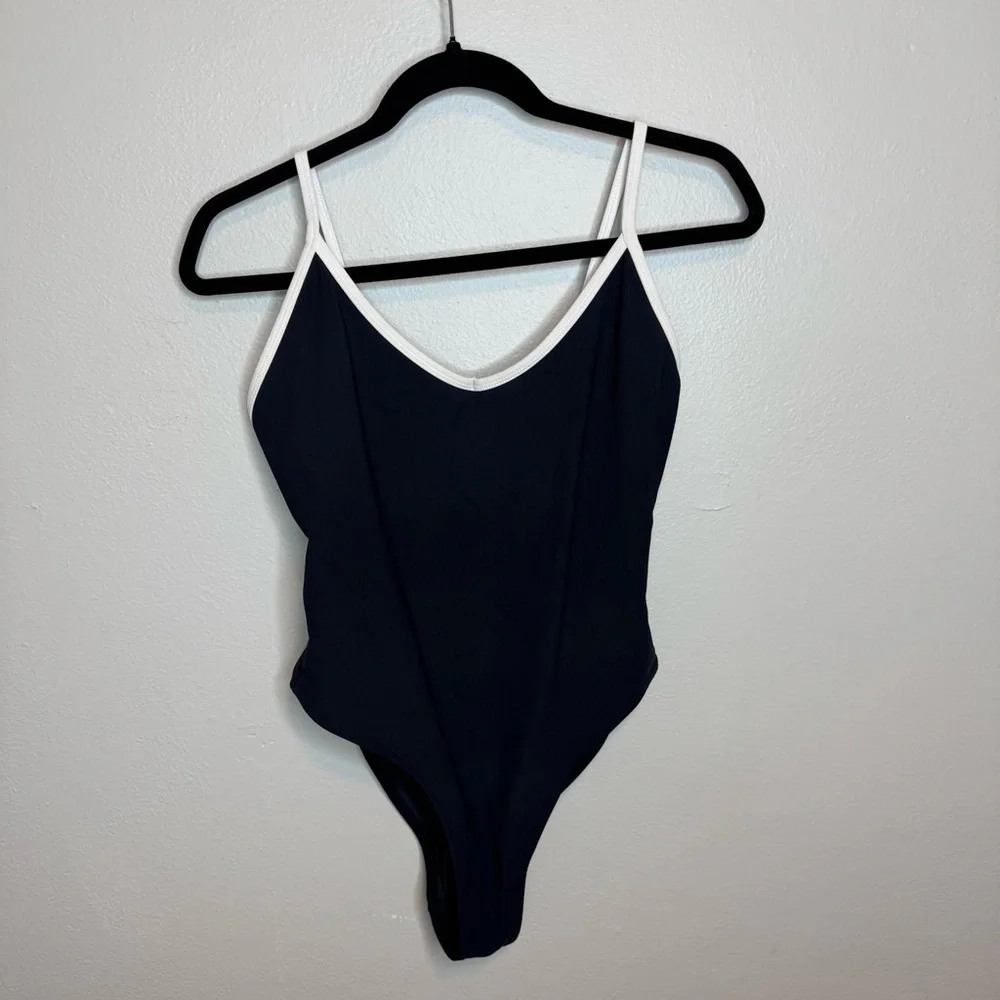 Wilo The Label Contrast One Piece Swimsuit